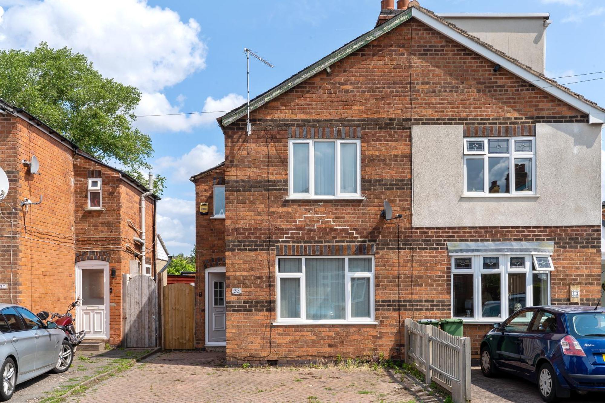 Exclusive Deals L Last-Minute Reserve L Townhouse With Sleeps 6 L Braunstone Town , Leicester L By Zen Nights Short Lets & Serviced Accommodations Exterior foto